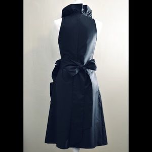 Black Isaac Mizrahi cocktail dress in size small